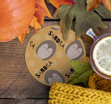 Dessous de verre Porc-épic dessiné avec nom - TenStickers