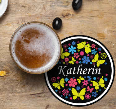 Posavasos personalizable Círculo de mariposas con nombre - TenVinilo