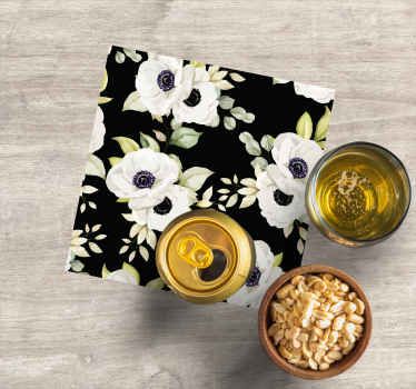 Posavasos vintage Rosas blancas fondo negro - TenVinilo