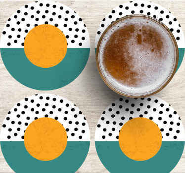 μοντέρνο σουβέρ με μαύρα στίγματα - TenStickers