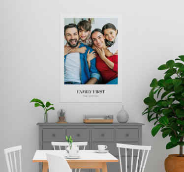 Familiens første kærlighed Plakat, der kan tilpasses - TenStickers