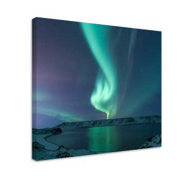 Amazing Northern light over island canvas - TenStickers