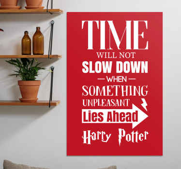 Quote canvas com a ilustração da citação de harry potter equipa, tem um fundo vermelho e o texto é branco. Descontos disponíveis.