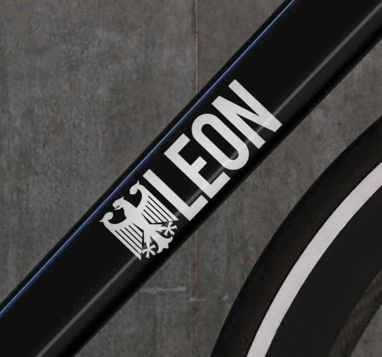Namensaufkleber fahrrad  flagge und name in silber - TenStickers