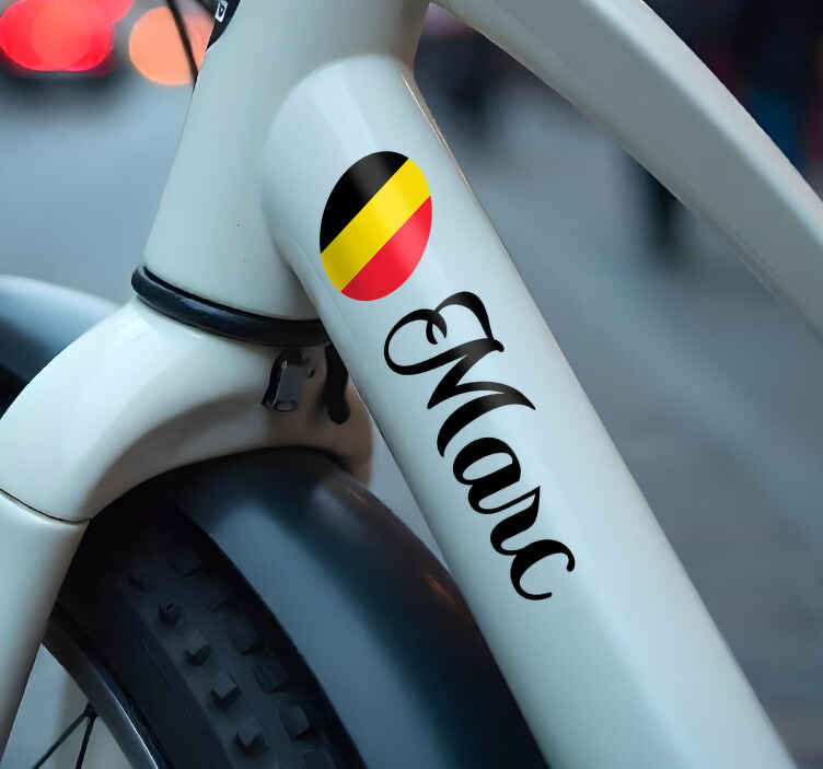 Fiets stickers met naam met aangepaste vlag en naam - TenStickers