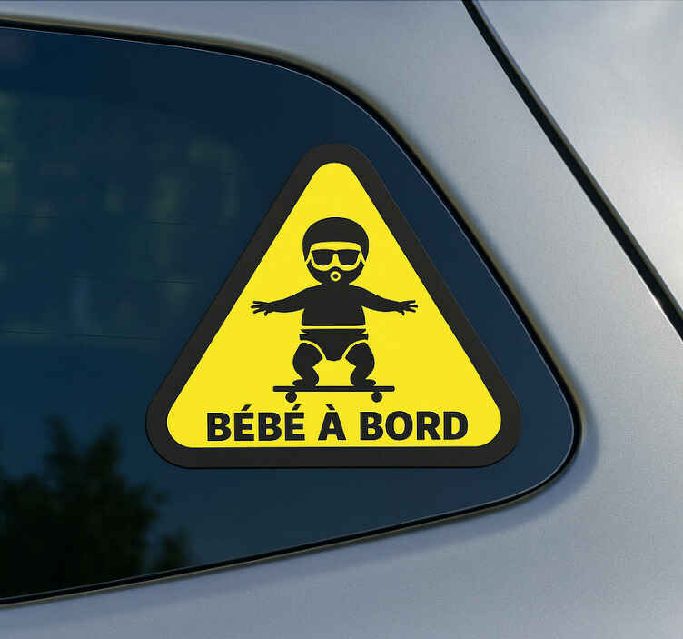 Autocollant bébé à bord skateur - TenStickers