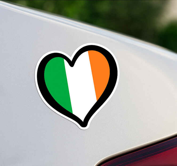 Car sticker irish heart flag - TenStickers