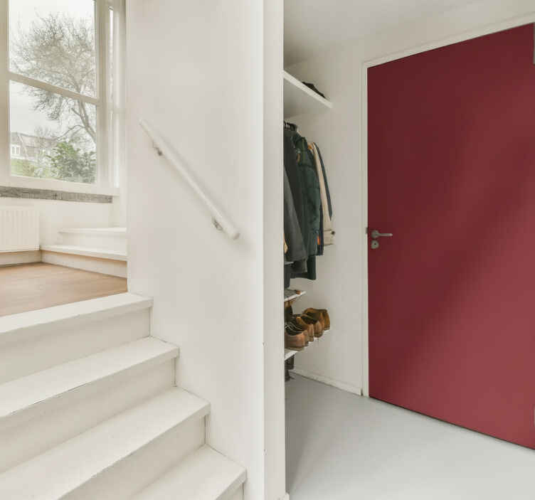 Vinilo para puerta color burdeos - TenVinilo