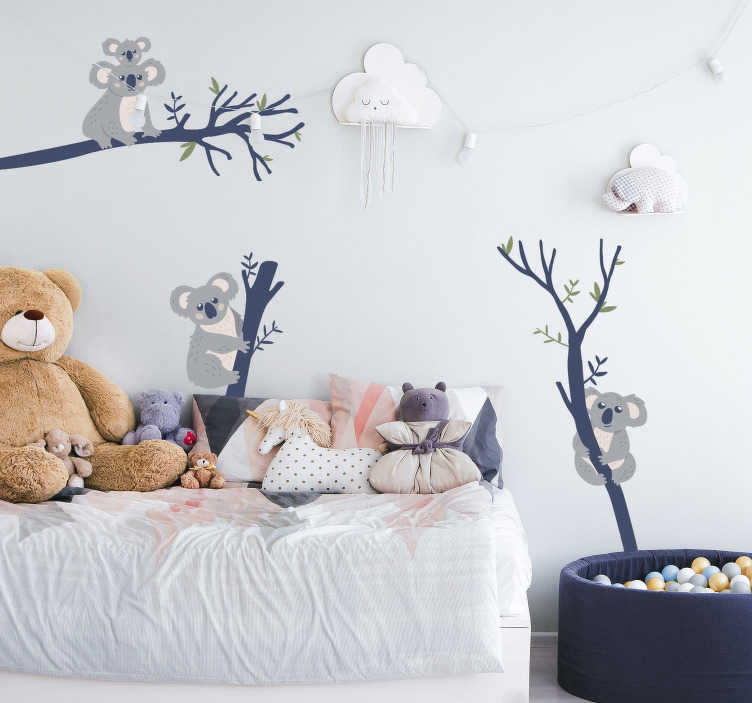 Koala and Tree wild animal decal - TenStickers