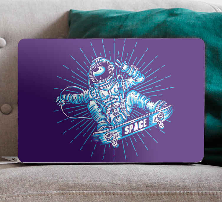 Laptop skin skateboarding astronaut - TenStickers