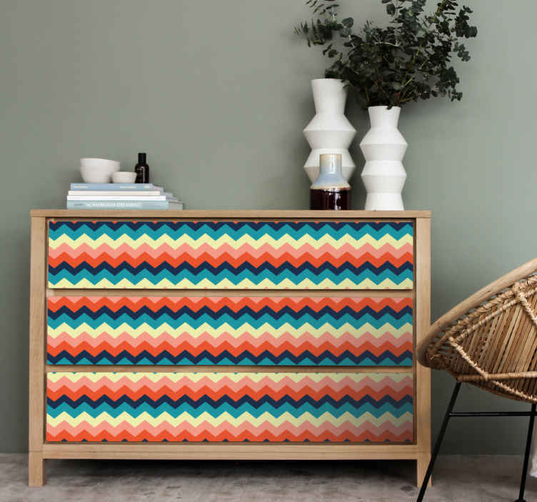 Vinilo para mueble con superficie en patrón de chevron - TenVinilo