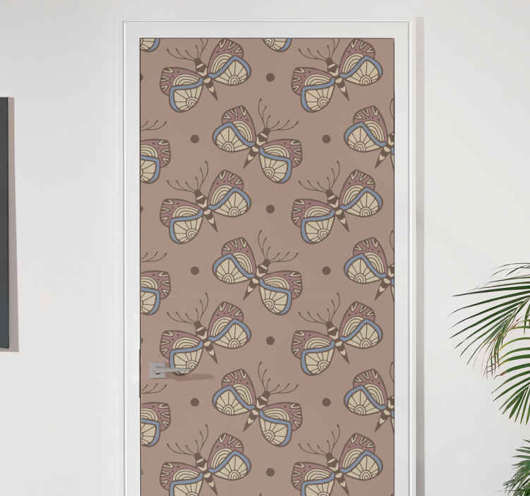 Inspirativna vintage nalepka za vrata metulj - TenStickers