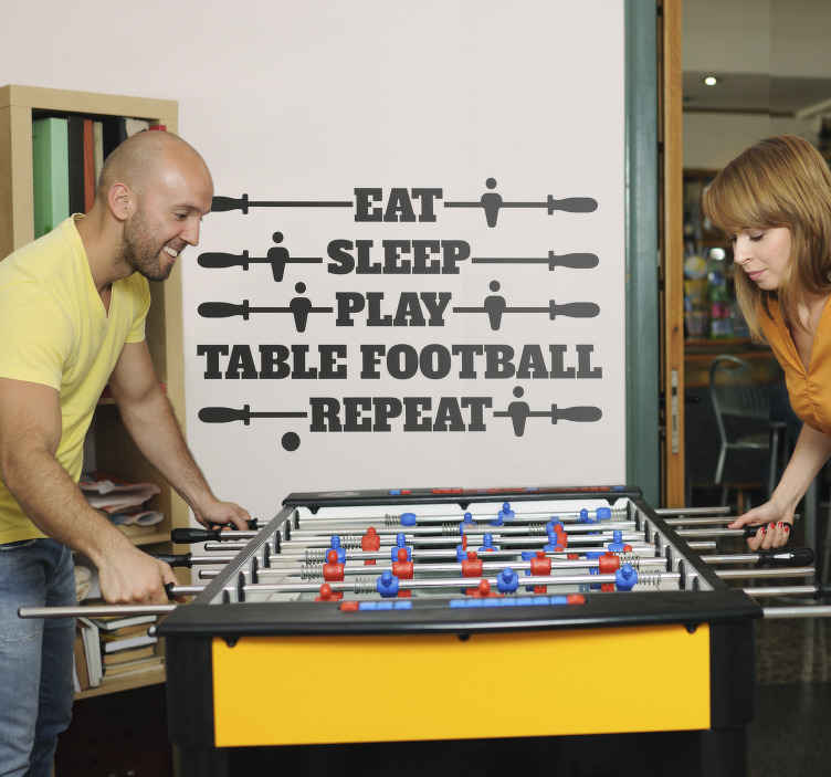 Futbol masası oyna ve tekrarla ünlü ifadeler sticker - TenStickers