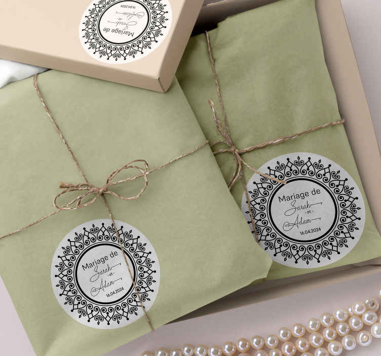 Sticker mariage mandala rond personnalisé - TenStickers