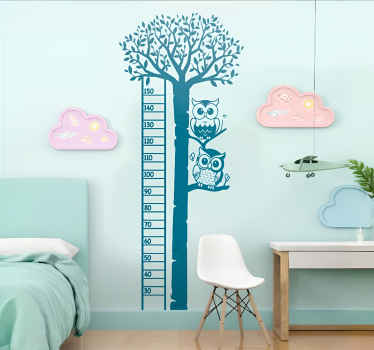 Owls in tree height chart wall sticker - TenStickers