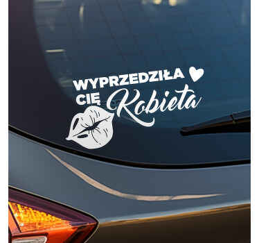 Naklejka na samochód wyprzedzony przez kobietę - TenStickers