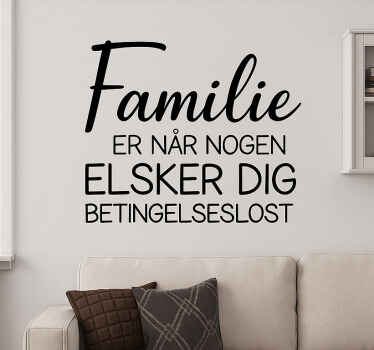 Wandtattoo Wohnzimmer text über familie - TenStickers
