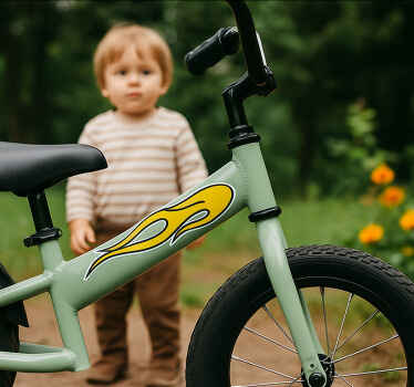 Fiets sticker vlammen - TenStickers