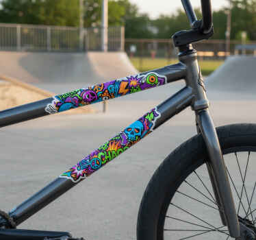 Vinilo bicicleta bombardeo de pegatinas juvenil - TenVinilo