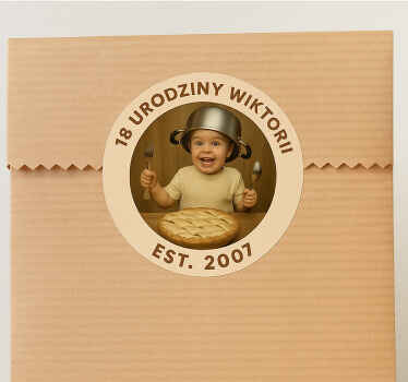 Naklejka urodzinowa z małym spersonalizowanym elementem - TenStickers
