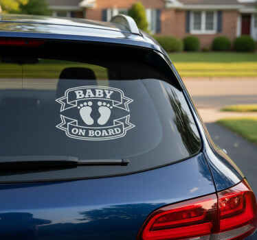 Sticker voiture empreintes de bébé à bord - TenStickers