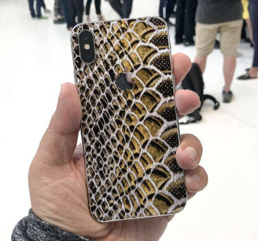 Naklejka na telefon Skóra węża na Iphone - TenStickers