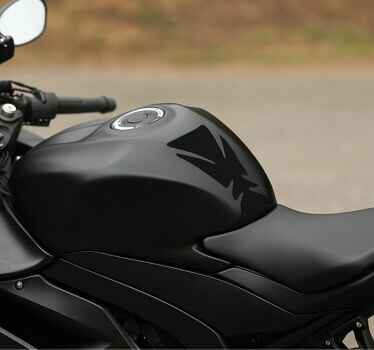 Sticker moto protection réservoir sportbike - TenStickers