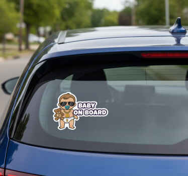 Sticker voiture lunettes de soleil cool bébé - TenStickers
