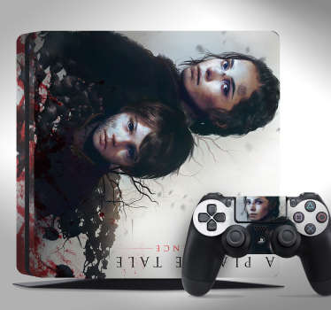 Pegatina para PS4 y controladores formada por el diseño de la caratula del videojuego "A Plague Tale". Promociones Exclusivas vía e-mail.