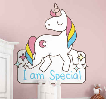Sticker chambre enfant personnage de licorne coloré - TenStickers