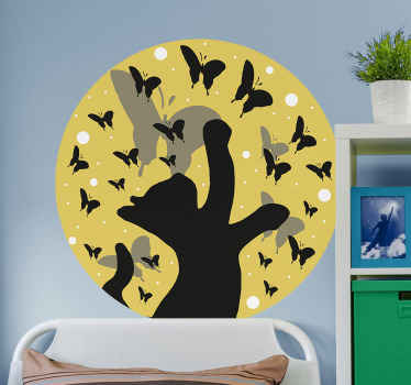 Naljepnica za zid mačka koja lovi leptire - TenStickers