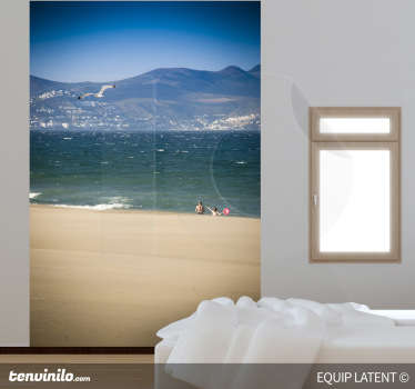 Um design fantástico de uma foto tirada por Estudi Latente. Um excelente design da nossa coleção de murais decorativos autocolantes. 