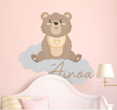 Vinilo infantil oso adorable con nubes y nombre - TenVinilo