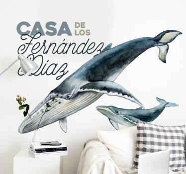 Vinilo animales con apellido familiar y ballena - TenVinilo