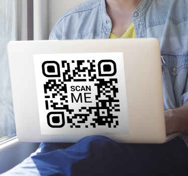 Vinilo portátiles código QR frase escanéame - TenVinilo