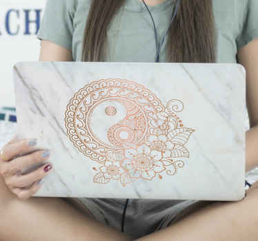 Laptop Aufkleber Mandala mit Marmoreffekt - TenStickers