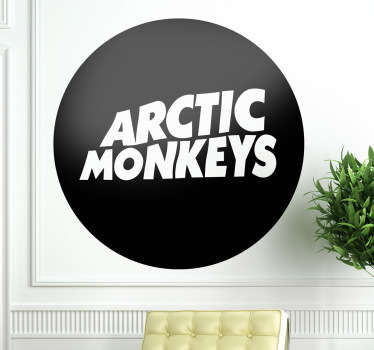 O autocolante de rock do logotipo da banda Arctic Monkeys no ano em que lançaram o CD AM-FM é perfeito para os amantes de música alternativa.