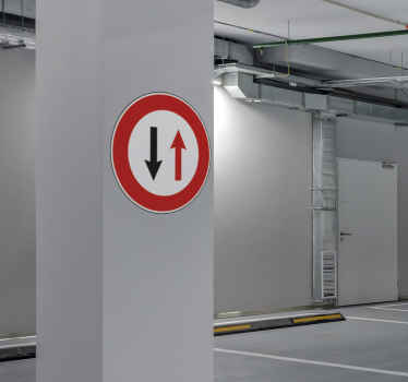 Prednosť pred nálepkou proti smeru na ceste - Tenstickers