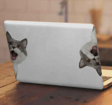 Kočka špionáž na bílém pozadí skiny notebooku - TenStickers