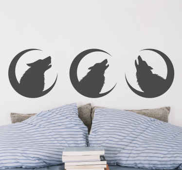 Ulv med 3 måner mærkat om vilde dyr - TenStickers