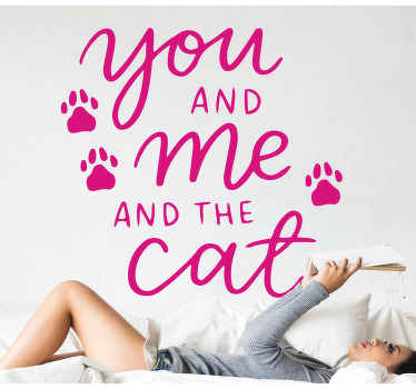 Vinilo para salón Gato adorable frase - TenVinilo