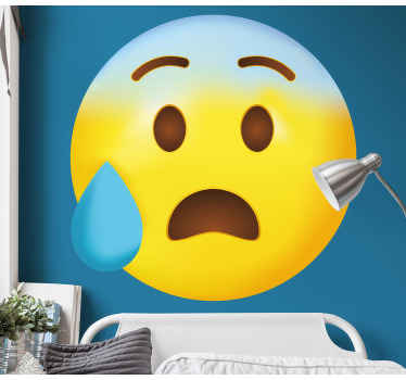 带有滴汗墙贴的表情符号 - TenStickers