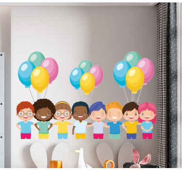 Naklejka na ścianę edukacyjne Dzieci z balonami - TenStickers