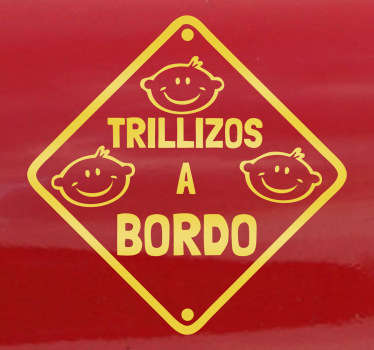 Adhesivo trillizos a bordo - TenVinilo