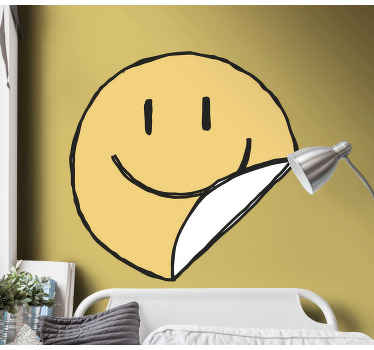 Yellow smile crayon face wall border decal - TenStickers