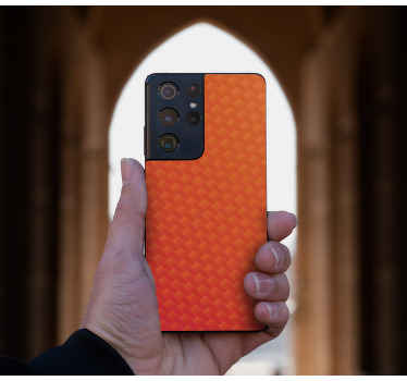 Disfruta de esta vinilo samsung de carbono naranja para tu teléfono. Mejoraría el aspecto de su teléfono y también lo protegería contra rasguños y efectos de daños.