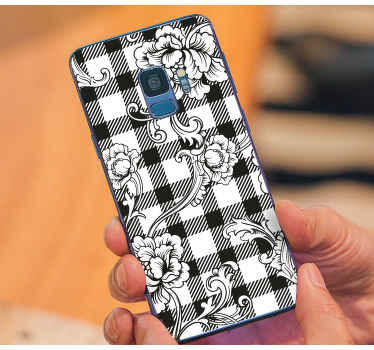 Blommig på rutat mönster samsung klistermärke - Tenstickers