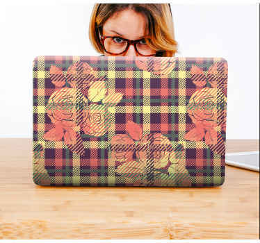 Vinilo para portátiles Patrón de cuadros naranja con adornos - TenVinilo