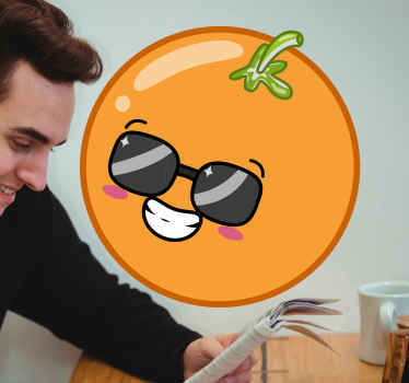Søt smilende oransje tegneserie urban klistremerke - Tenstickers
