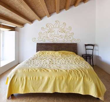 Naklejka na ścianę twarz słońca - TenStickers